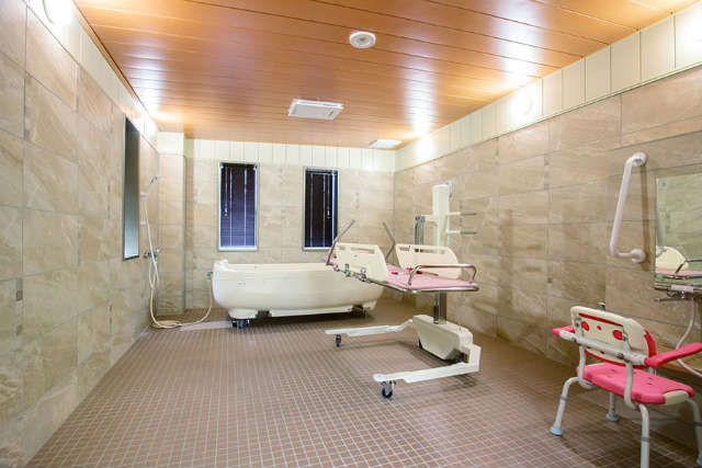 イリーゼ狛江・別邸　機械浴室
